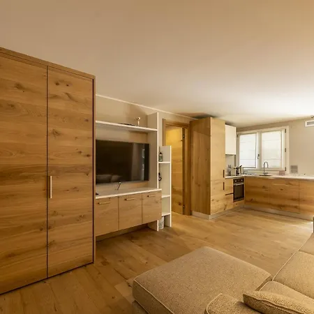 3br Delle Volpi - What'app - 0049-1551-0224-169 - For Reservations! * Courmayeur