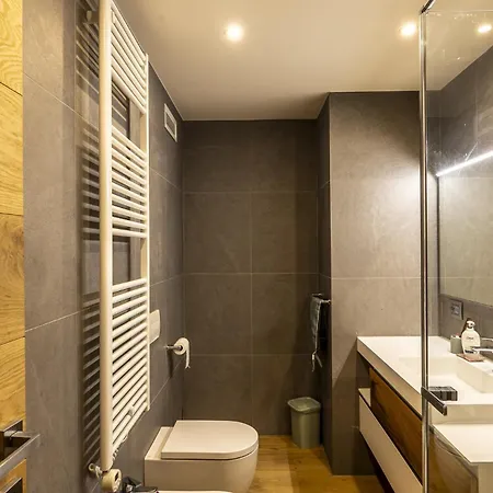 Apartment 3br Delle Volpi - What'app - 0049-1551-0224-169 - For Reservations!