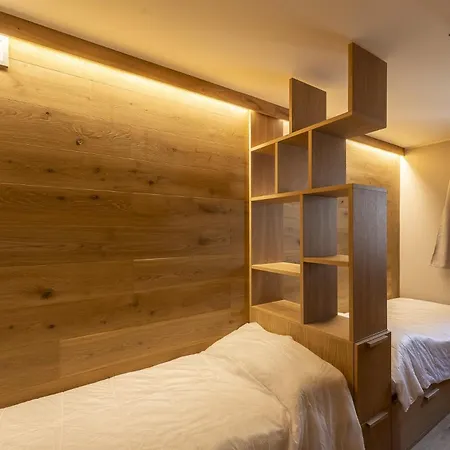 Apartment 3br Delle Volpi - What'app - 0049-1551-0224-169 - For Reservations! *